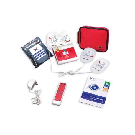AED TRAINER 1